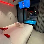 Agora Wellness Grand-place Panzió 4*