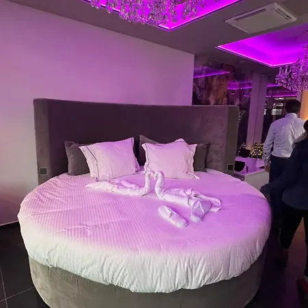 Bed and Breakfast Agora Tournai Wellness Suites Grand-Place *